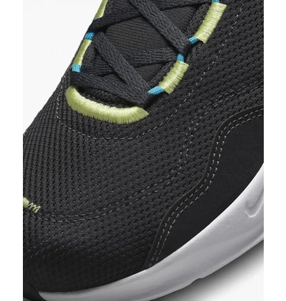 Кросівки чоловічі Nike Legend Essential 3 Next Nature Black Dm1120-004