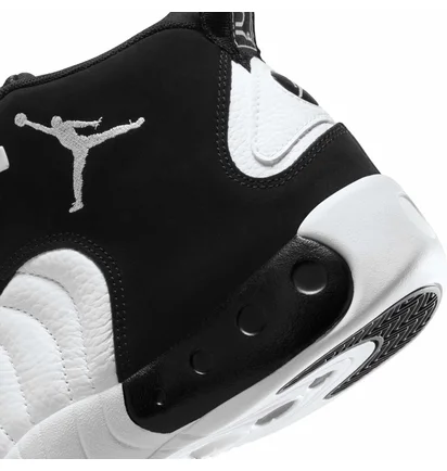 Кросівки чоловічі Air Jordan Jumpman Pro White/Black DN3686-110