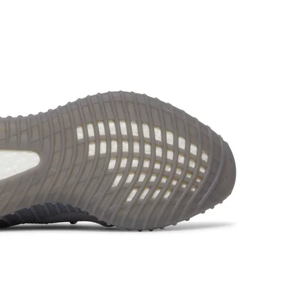 Кросівки чоловічі Adidas Yeezy Boost 350 V2 Violet IF3219