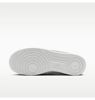 Кроссовки женские Nike Air Force 1 07 Se White IO4837-100