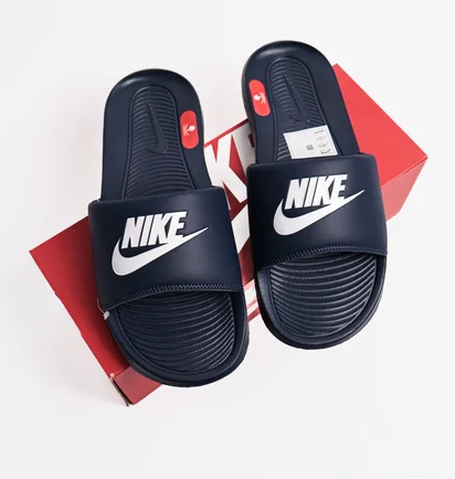 Тапочки чоловічі Nike Victori One Slide Blue CN9675-401