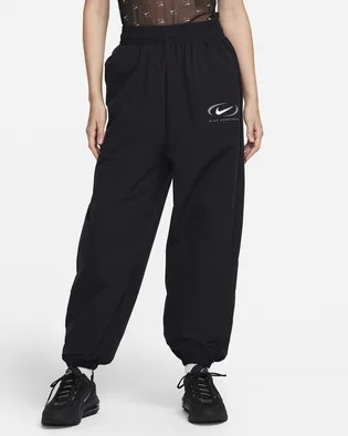 Штани жіночі Nike Sportswear Woven Joggers Black FN7700-011