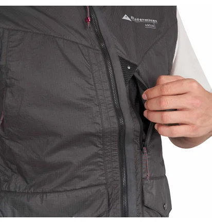 Жилетка мужская Klättermusen Ansur Wind Black 10637M01-968