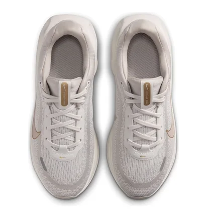 Кросівки дитячі Nike Stellar Ride Older Kids Running Shoes Grey/Metallic HQ3266-009