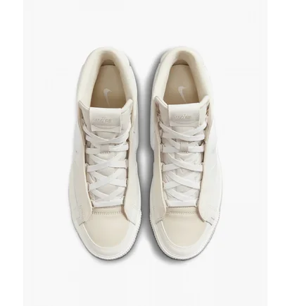 Кросівки жіночі Nike Blazer Mid Victory White Dr2948-100