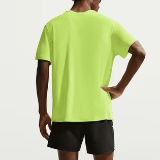 Футболка мужская Nike Miler Green IF2082-737