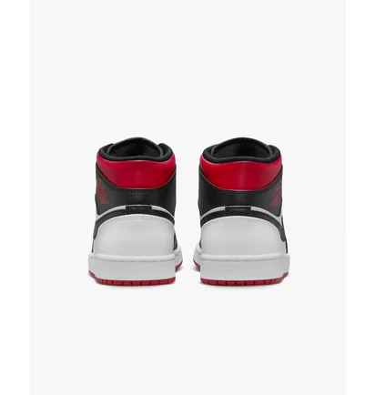 Кросівки чоловічі Air Jordan Air 1 Mid Shoes Black/White DQ8426-106