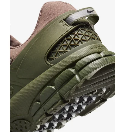 Кроссовки мужские Nike Zoom Vomero Roam Brown/Green FV2295-201