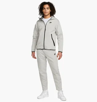 Штаны мужские Nike Sportwear Tech Essentials Grey DQ4343-016