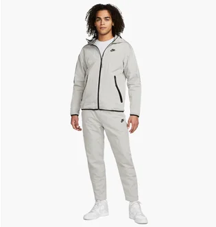 Штаны мужские Nike Sportwear Tech Essentials Grey DQ4343-016