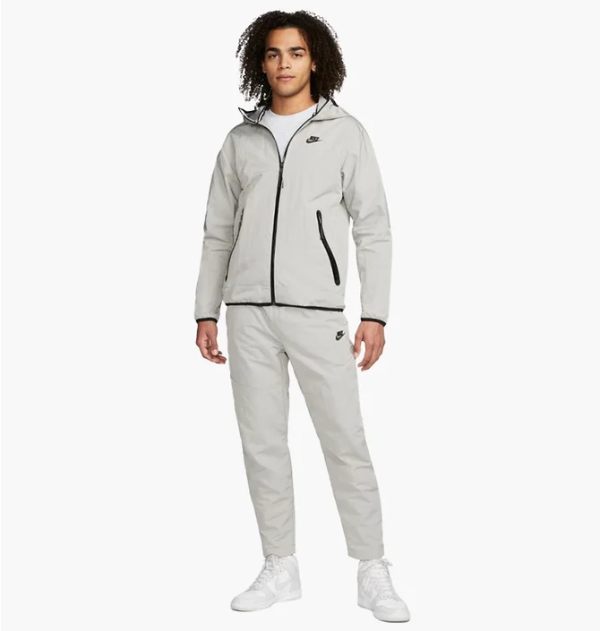 Штаны мужские Nike Sportwear Tech Essentials Grey DQ4343-016
