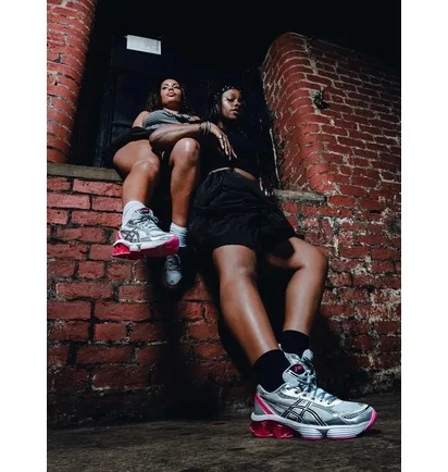 Кроссовки женские Asics Gel-Kinetic Fluent Grey 1203A939-020