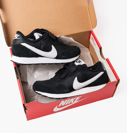 Кросівки дитячі Nike Md Valiant Black CN8559-002