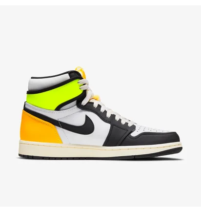 Кроссовки мужские Air Jordan 1 Retro High Og Black/White 555088-118