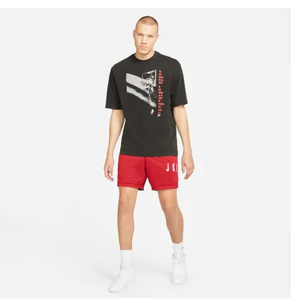 Футболка чоловіча Air Jordan Flight Short-Sleeve Graphic Black CV5108-010