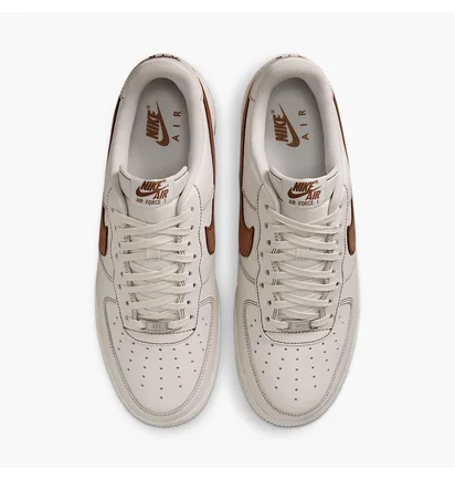 Кроссовки мужские Nike Air Force 1 07 Lv8 Beige HQ2037-101