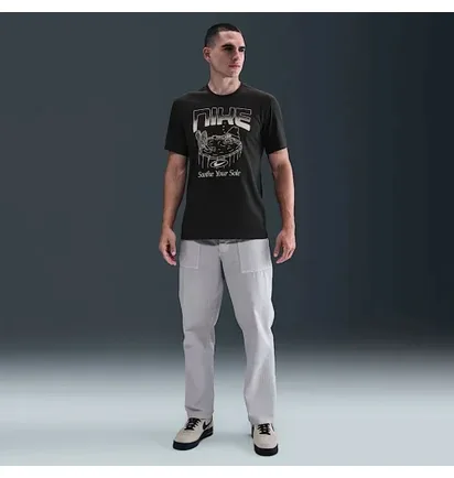 Футболка мужская Nike Graphics Grey HQ9264-045