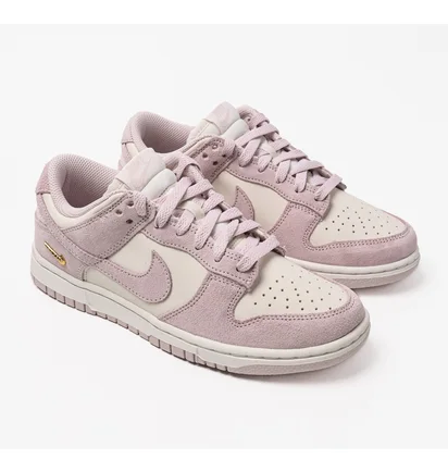 Кроссовки женские Nike Dunk Low White/Violet IO4244-100
