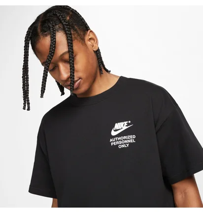 Футболка чоловіча Nike M Nsw Authrzd Personnel Tee Black Dm6427-010