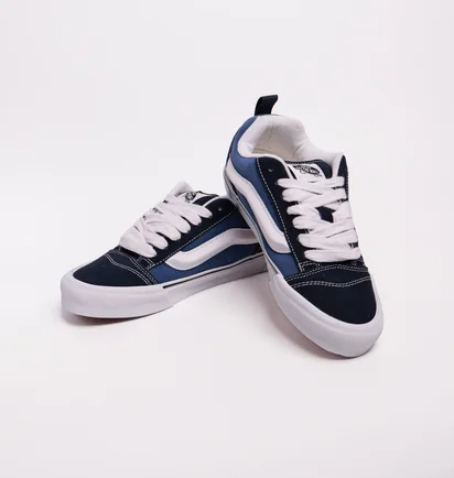 Кеди унісекс Vans Knu Skool Shoe Blue VN0009QCNWD