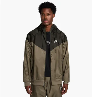 Ветровка мужская Nike Wvn Lnd Wr Hd Jkt Olive DA0001-222