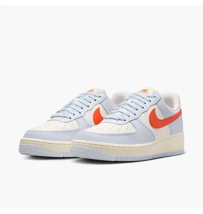 Кроссовки женские Nike Air Force 1 07 WomenS Shoes White/Blue HV0843-085