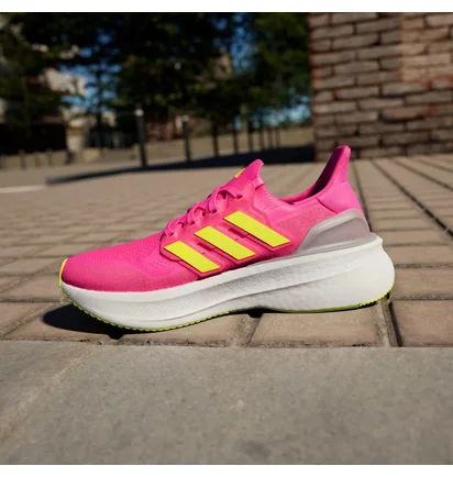 Кросівки жіночі Adidas Ultraboost 5 Pink ID8844