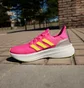 Кросівки жіночі Adidas Ultraboost 5 Pink ID8844