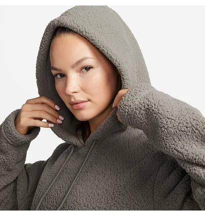 Худи женское Nike Therma-Fit Grey DQ6236-029