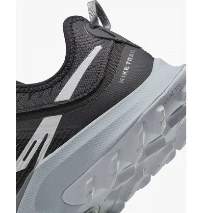 Кросівки жіночі Nike Womens Trail Running Shoes Black DH0654-001