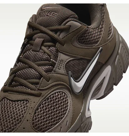 Кросівки чоловічі Nike V5 Rnr Brown II6292-200