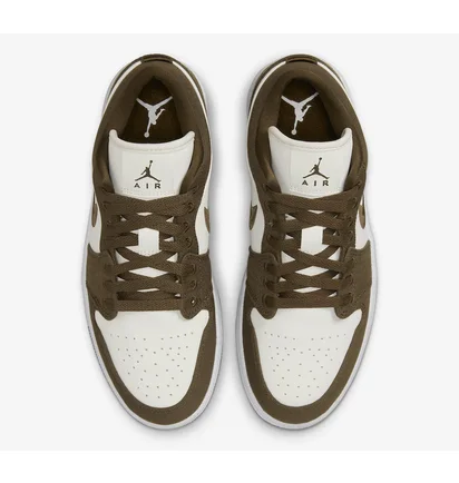 Кроссовки женские Air Jordan Low Se Beige/Olive DV0426-301
