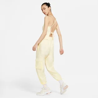 Майка женская Nike Sportswear Icon Clash Yellow DA3120-113