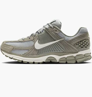 Кроссовки мужские Nike Vomero 5 Dark Stucco Olive/Grey HF1553-002