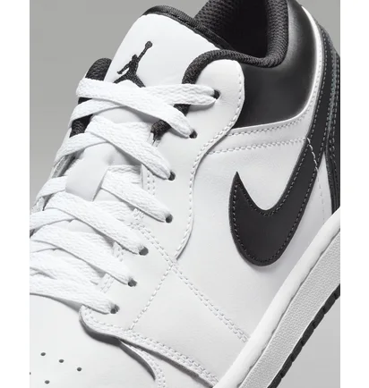 Кросівки чоловічі Air Jordan Air 1 Low Shoes White 553558-132
