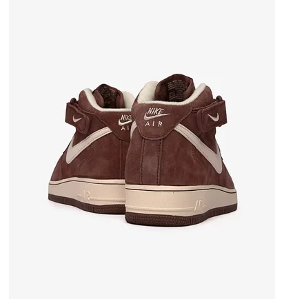 Кросівки чоловічі Nike Air Force 1 Mid Qs Brown Dm0107-200