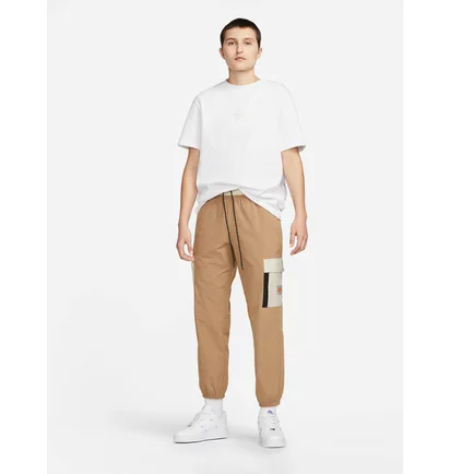 Футболка жіноча Nike W Nsw Tee Ss Bf Sisterhood White DX7940-100