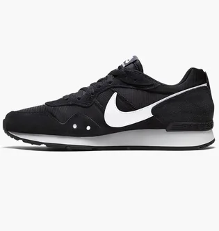 Кросівки чоловічі Nike Venture Runner Black CK2944-002