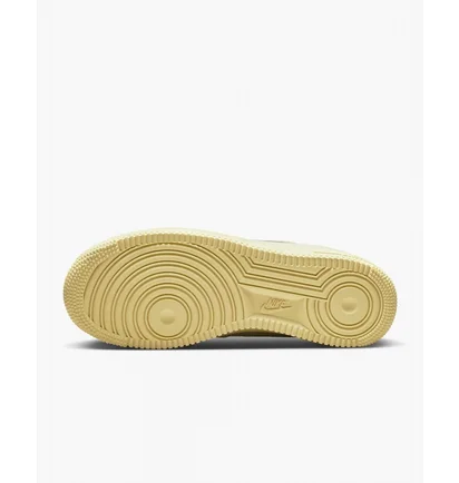 Кросівки жіночі Nike Air Force 1 07 Lx Beige Do9456-100