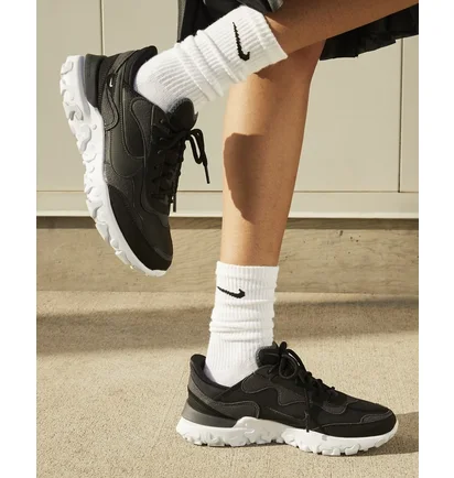 Кроссовки женские Nike React Revision Black Dq5188-001