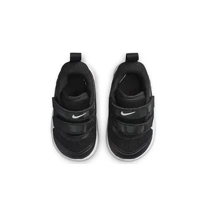 Кросівки дитячі Nike Omni Multi-Court Black DM9028-002