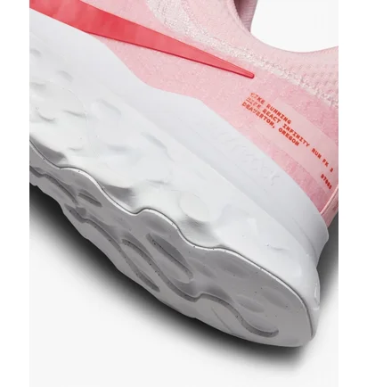 Кросівки жіночі Nike React Infinity Run 3 Pink DZ3016-600