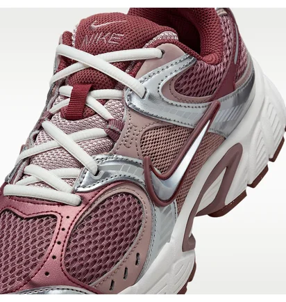 Кросівки жіночі Nike V5 Rnr Bordo HQ7901-200