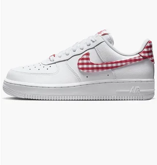 Кроссовки женские Nike Air Force 1 07 White DZ2784-101