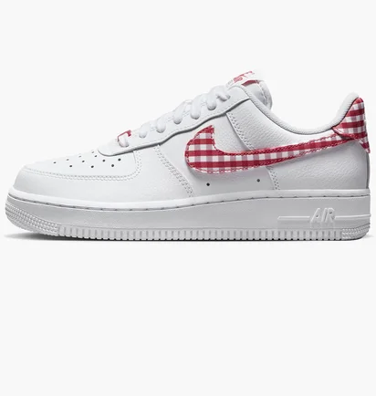 Кроссовки женские Nike Air Force 1 07 White DZ2784-101