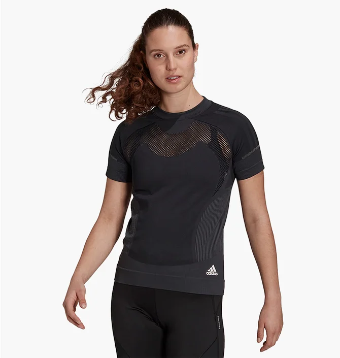 Футболка жіноча Adidas Primeknit T-Shirt Black GK3754