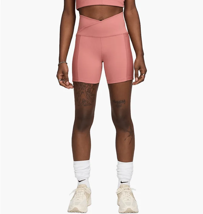 Шорты женские Nike Dri-Fit One Hr 5In Wrap Peach FV7830-634