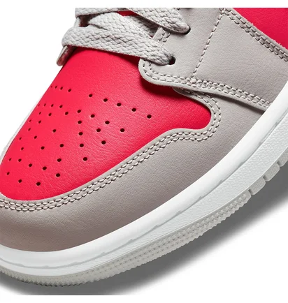 Кросівки жіночі Air Jordan 1 Low Grey/Pink DC0774-060