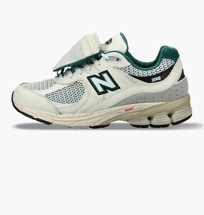 Кросівки чоловічі New Balance 2002R Shoes Beige M2002Rvd