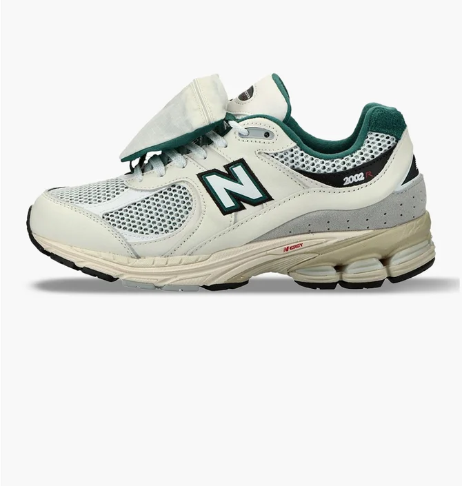 Кросівки чоловічі New Balance 2002R Shoes Beige M2002Rvd
